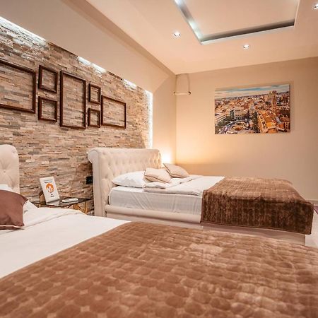 Magico Rooms & Apartments Ниш Екстер'єр фото