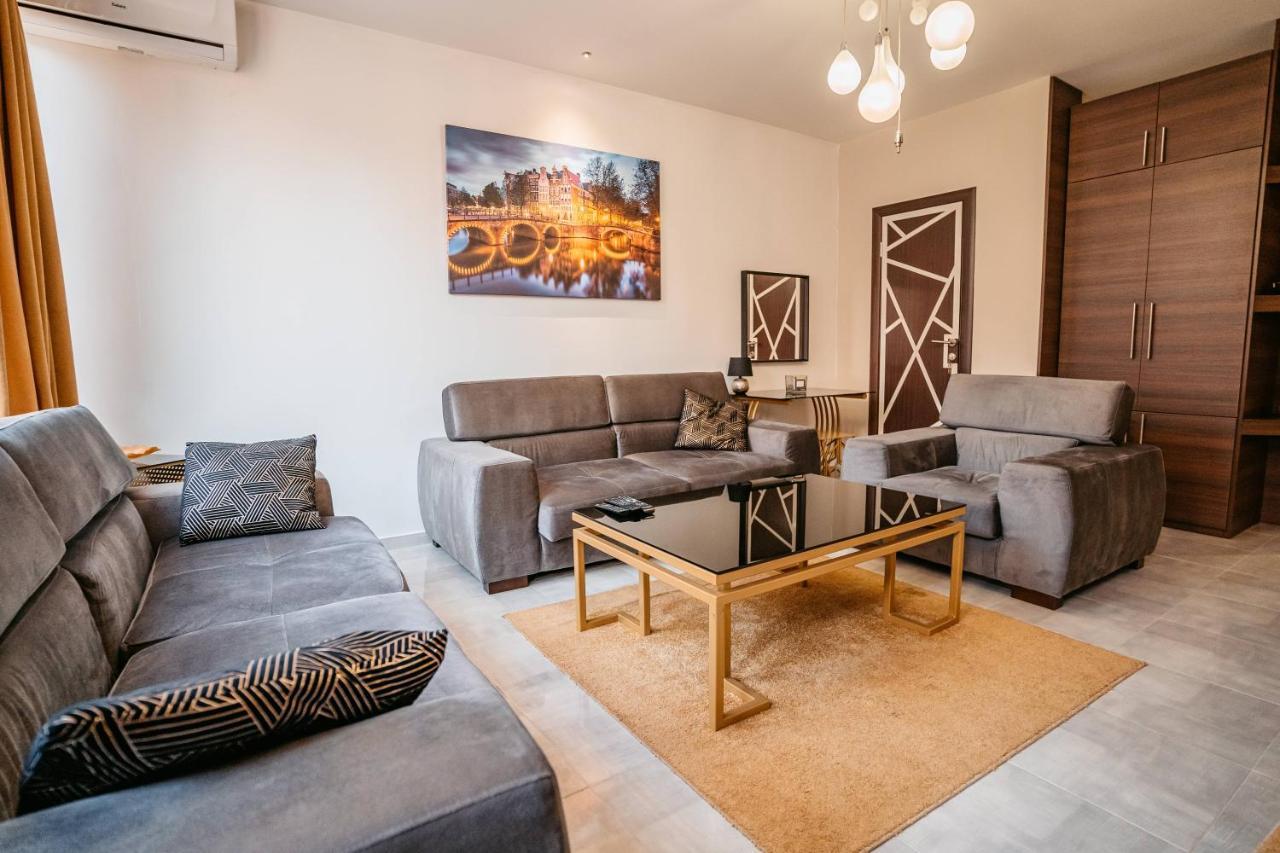 Magico Rooms & Apartments Ниш Екстер'єр фото