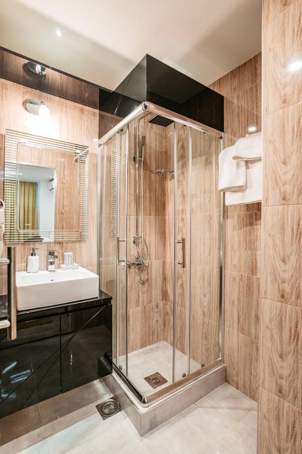 Magico Rooms & Apartments Ниш Екстер'єр фото